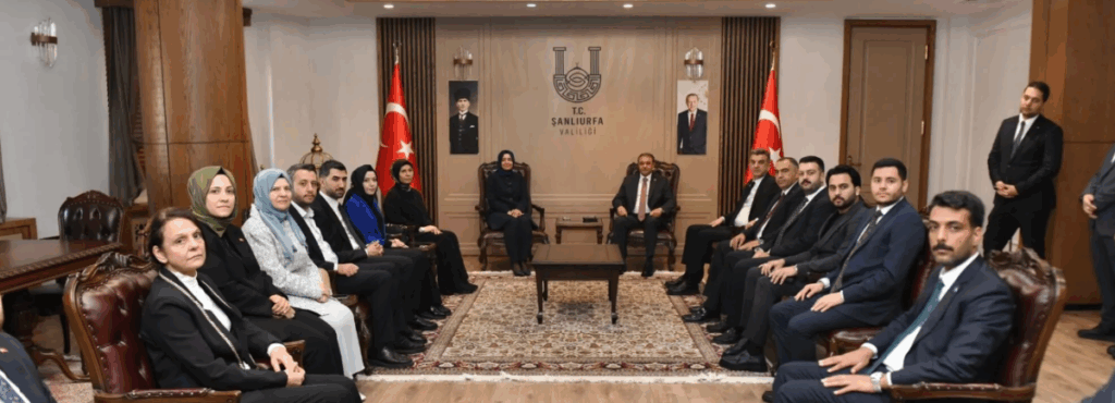 Fatma Betül Sayan Kaya Şanlıurfa’da Valilik Ziyaretiyle Başladı