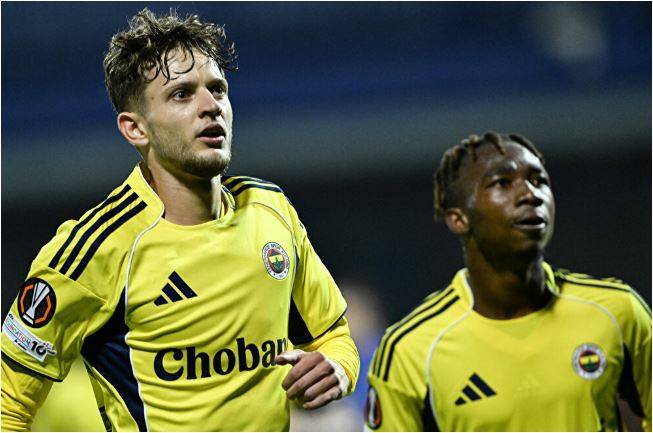 Fenerbahçe'de Beklenen Ayrılık Satışına Onay Çıktı