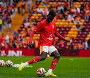 Galatasaray'a Trabzonspor Maçı Öncesi Kötü Haber Geldi