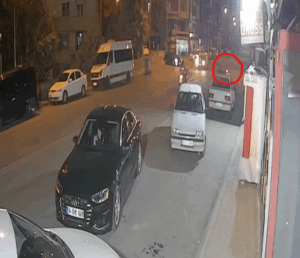 Haliliye’de Otomobil Motosiklete Çarptı: 1 Ağır Yaralı