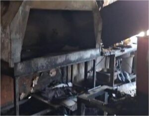 Şanlıurfa'da İş Yeri Küle Döndü