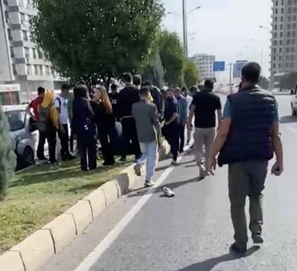 Şanlıurfa’da Otomobil Yayaya Çarptı: 1 Yaralı