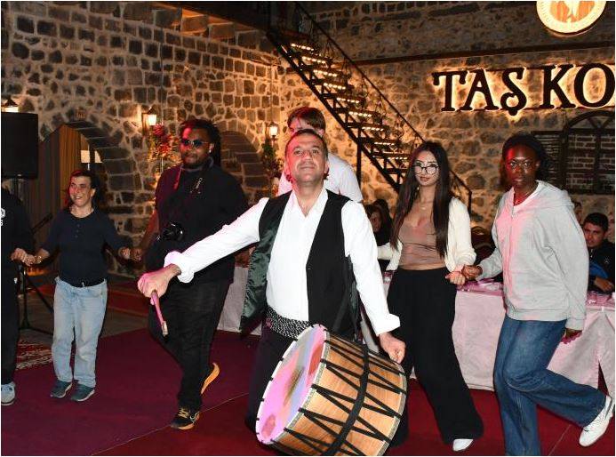 Takoran Vadisi Büyülüyor! Şanlıurfa’da Doğanın Kalbi Atıyor