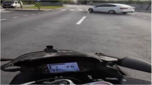 Trafikte Sinirler Taştı: O Anlar Kamerada