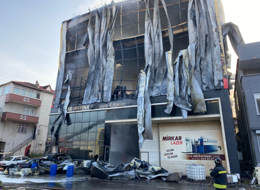 6 Ölümlü Patlamada İş Yeri Sahibi Yakalandı, Oğlu Firarda