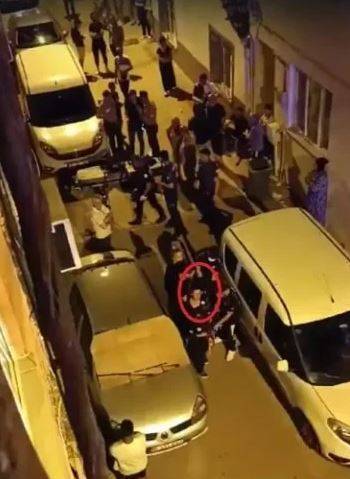 Arkadaşını Öldürdü Sevgilisini Cesetle Günlerce Aynı Odada..