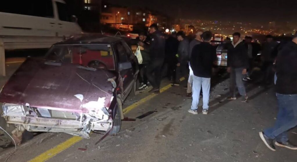 Şanlıurfa'da Feci Kaza: 4 Araç Çarpıştı!