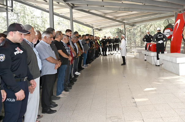 Şanlıurfa’da Kalp Krizi Geçiren Polis Memuru Toprağa Verildi