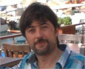 Üsküdar’da Alevli Kavga: Eşinin Üzerine Kızgın Yağ Döktü!