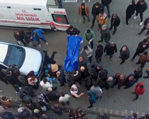 Adıyaman'da Tartışma Kanlı Bitti: Eşini Yol Ortasında Öldürdü