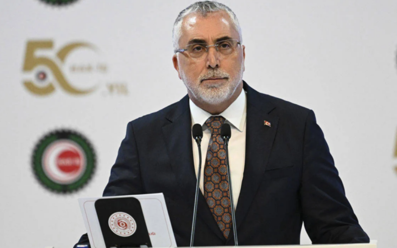 Bakan Işıkhan’dan Asgari Ücret Görüşmelerine İlişkin Açıklama