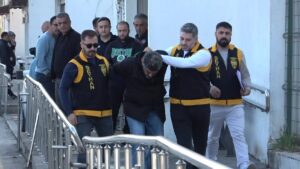 Firarinin Şaşırtan Çift Hayatı: Hükümlü, Yazar Çıktı