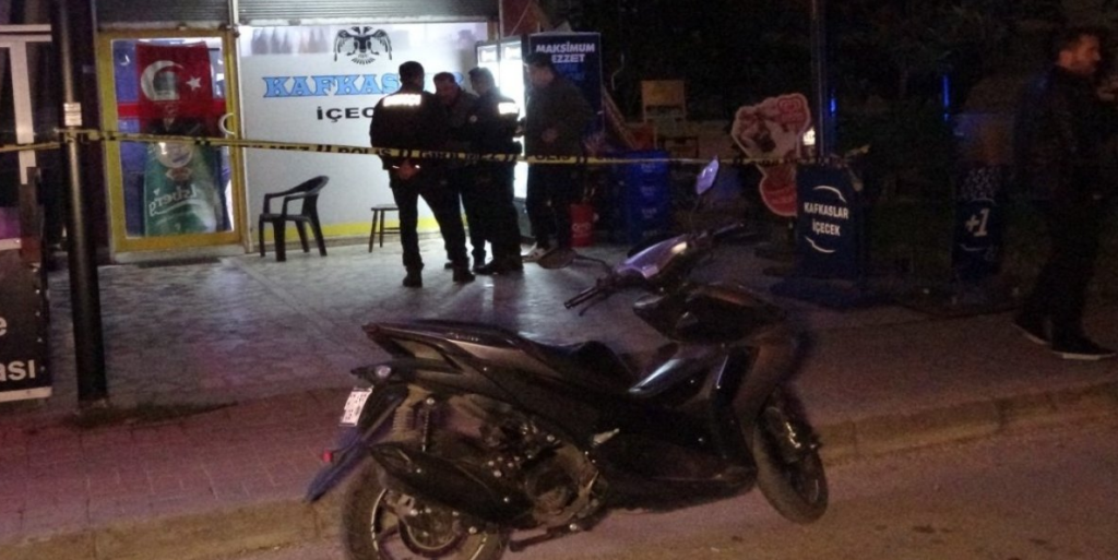 Market İçinde Çifte Cinayet: 2 Kişi Hayatını Kaybetti