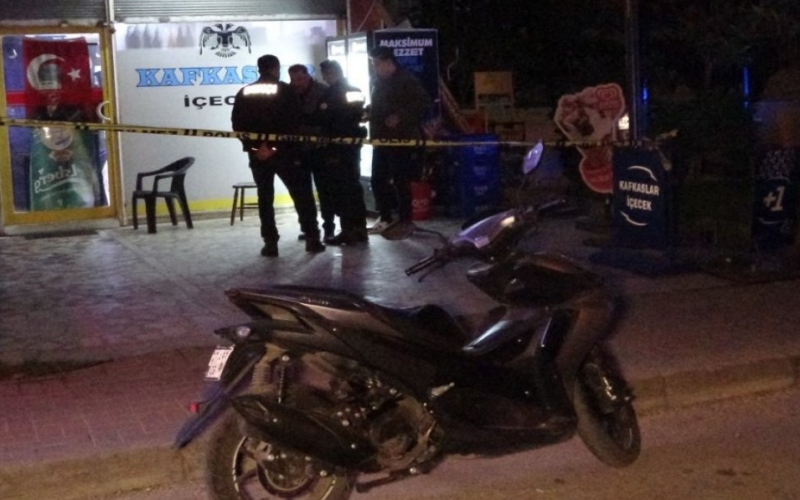 Market İçinde Çifte Cinayet: 2 Kişi Hayatını Kaybetti