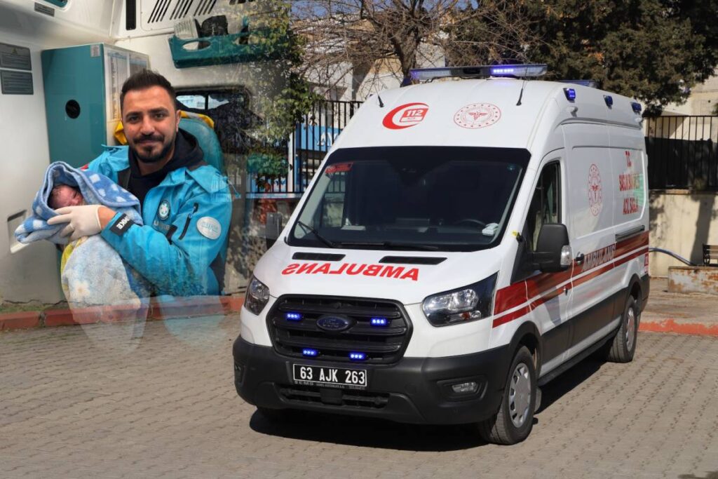 Şanlıurfa’da Ambulansta Mucize Doğum! Bebeğe ATT'nin Adı Verildi