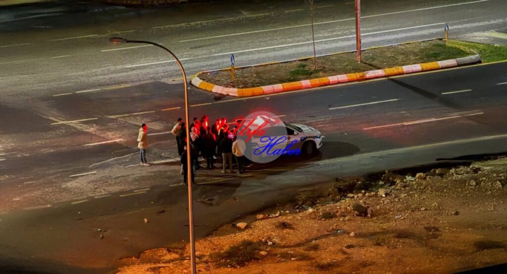 Şanlıurfa’da Gelin Arabası ile Otomobil Çarpıştı