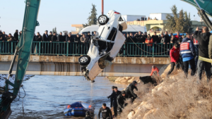 Şanlıurfa'da Kayıp Sürücüyü Arama Çalışması Devam Ediyor
