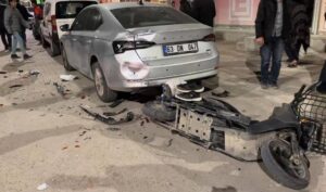 Şanlıurfa’da Pikap ile Motosiklet Çarpıştı: Yaralılar Var!