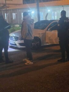 Şanlıurfa’da Seyir Halindeki Araca Silahlı Saldırı: 1 Yaralı