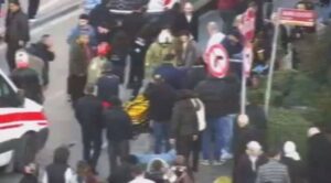 Son Dakika: Otomobil Yayaları Ezdi! Çok Sayıda Yaralı Var!