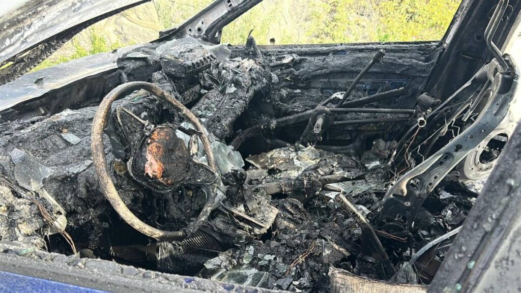 Süper Lig Yıldızı Musaba’nın Otomobili Yandı