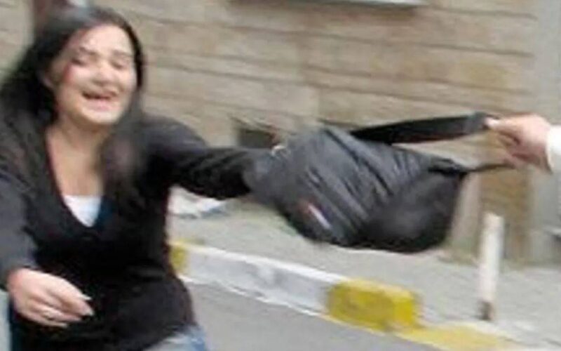 Telefon Kapkaççılarından Şaşırtan Yöntem!