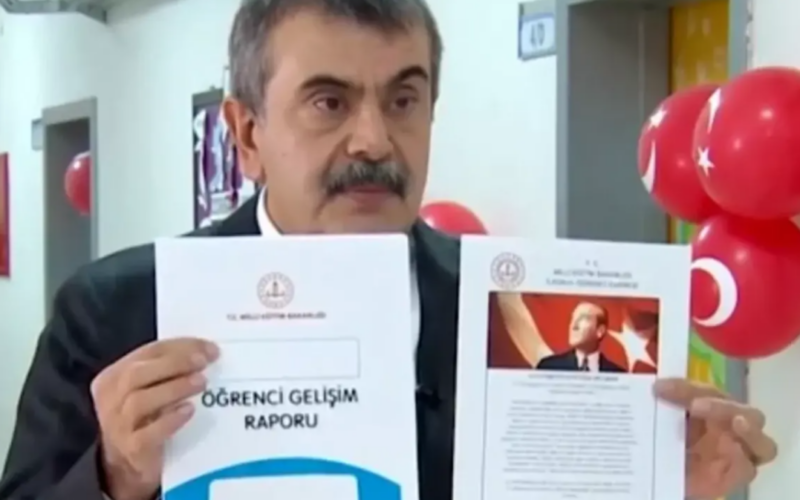 Atatürk Karnelerden Kaldırıldı İddiasına Bakan Tekin’den Net Yanıt