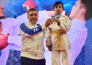Eyyübiyeli minik karateci Türkiye ikincisi oldu!