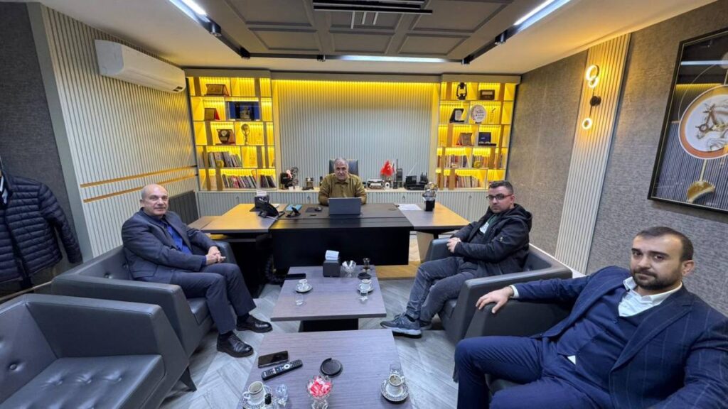 İzmir Şanlıurfa Federasyonu’ndan AGM Medya’ya Nezaket Ziyareti