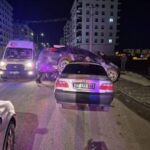 Kaza: Otomobil Park Halindeki Aracın üzerine Çıktı