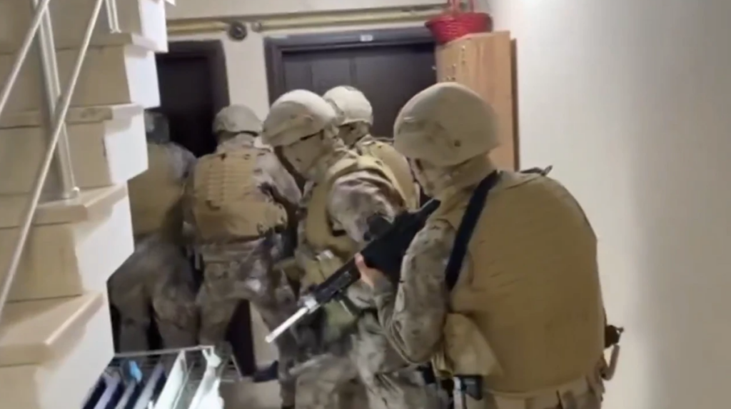 Şanlıurfa Dahil 21 İlde Operasyon: 96 Şüpheli Yakalandı