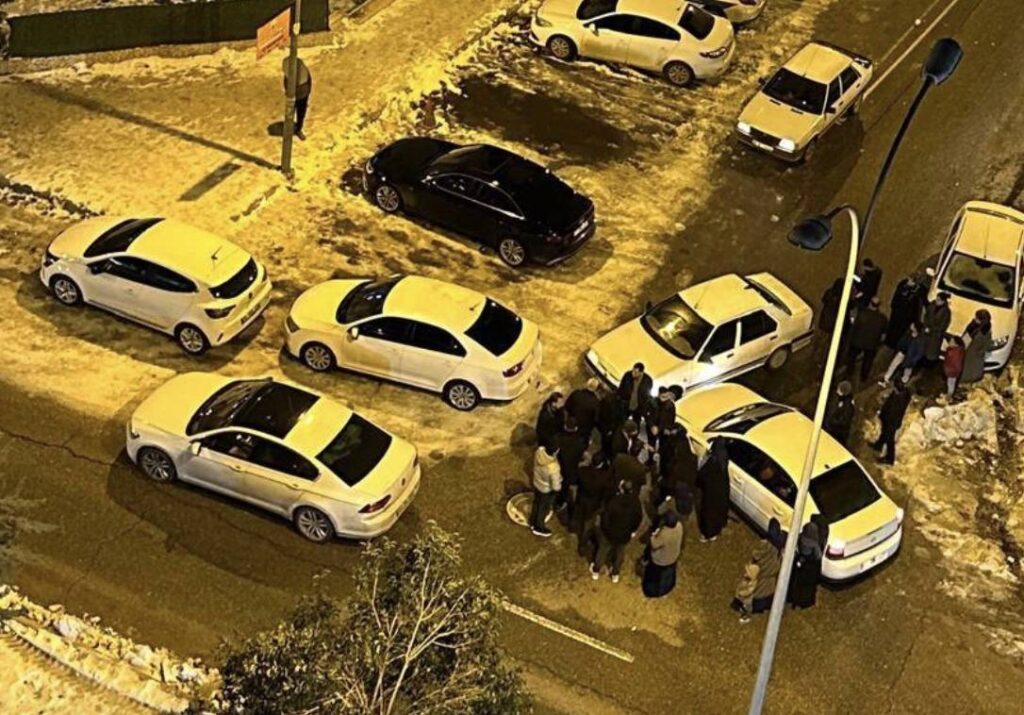 Şanlıurfa’da Kaygan Yol Feci Kazaya Sahne Oldu