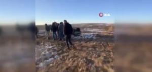 Şanlıurfa'da Lastiği patlayan Araç Şarampole yuvarlandı