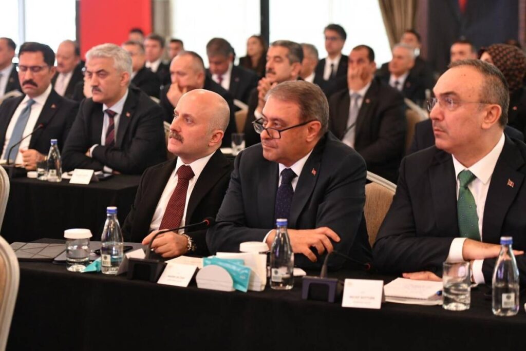 Bakanı Çiftçi 81 il valisiyle bir araya geldi!