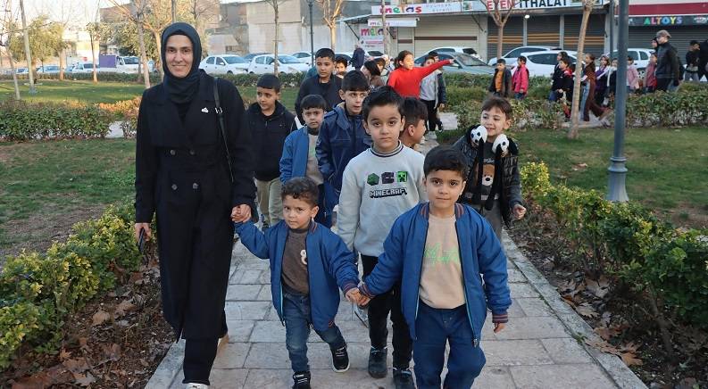 Büyükşehir'den yetim ve öksüz çocuklara anlamlı destek