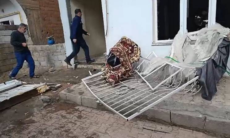 Mardin'deki bir evde patlama!
