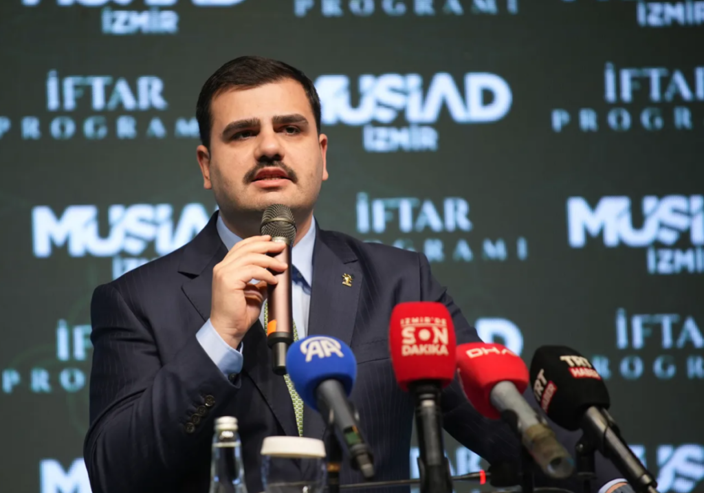 Ramazan yürüyüşü tartışması: AK Parti’den sert tepki!