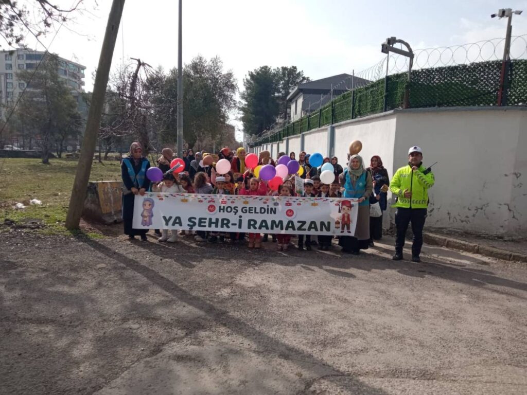 Siverek'te minikler ramazanı heyecanla karşıladı!