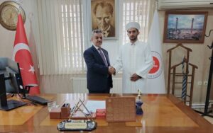 Urfa'da 9 din görevlisine cübbe ve sarık giydirildi!