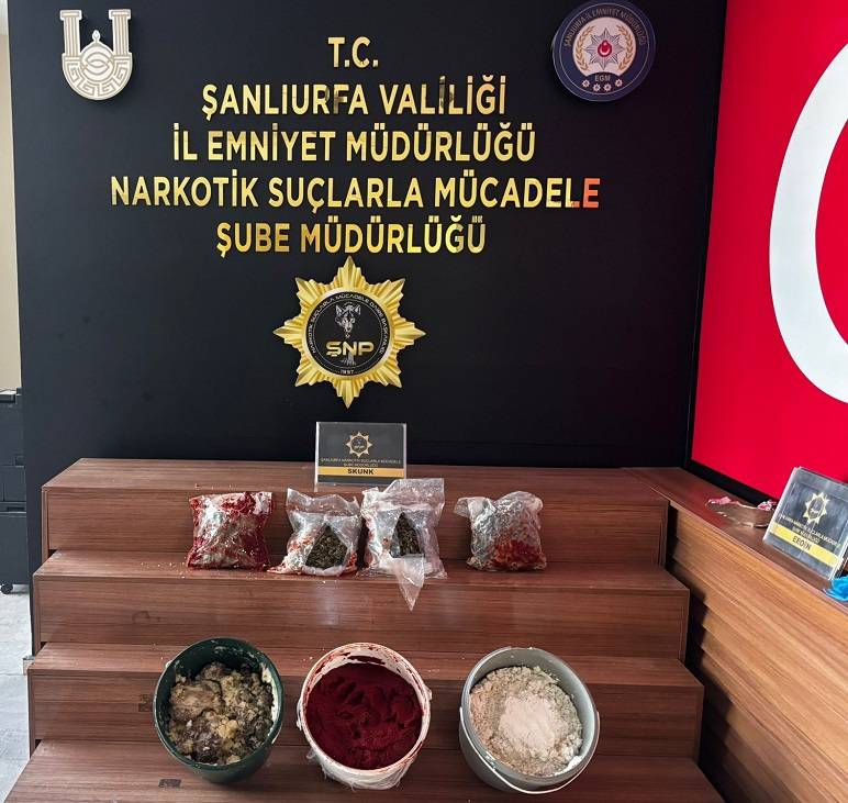 Urfa'da salça kovasına gizlenmiş halde bulundu!