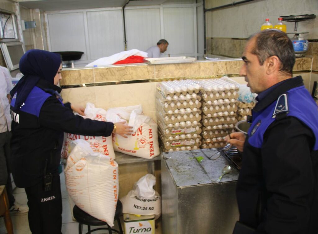 Urfa'da tatlıcılara yönelik denetim!