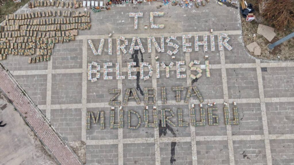 Viranşehir'de 15 binden fazla ürüne el konuldu!