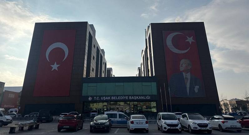 CHP'li Belediye'ye operasyon!