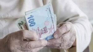 Emeklilerin maaş ödemeleri başladı!