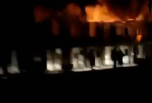 Kabil’deki hastane bombalandı: Yüzlerce ölü var!