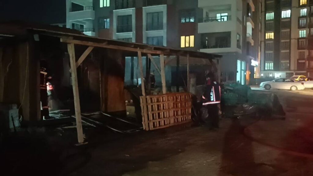 Malatya'da konteyner yangını!