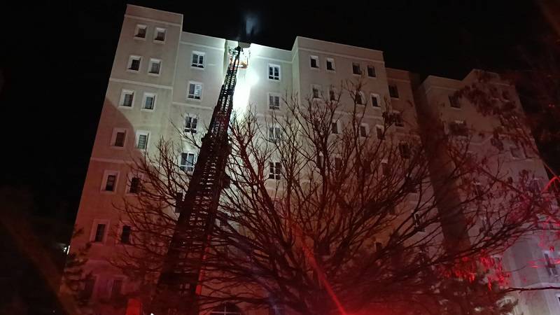 Urfa'da bir apartmanın elektrik panosunda patlama!