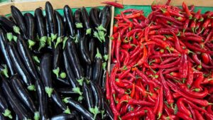 Urfalıların vazgeçilmezi cep yakıyor: Pazarda 250 Manavda 230 TL!