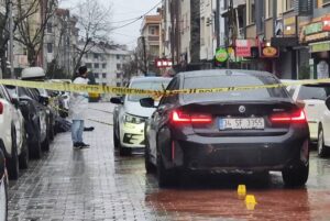 Yol verme tartışması silahlı kavgaya dönüştü: Ortalık kan gölüne döndü!