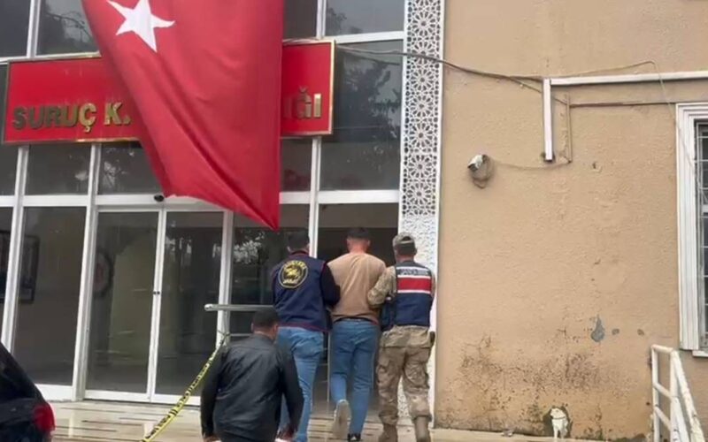10 yıl hapisi bulunan firari Suruç’ta yakalandı!